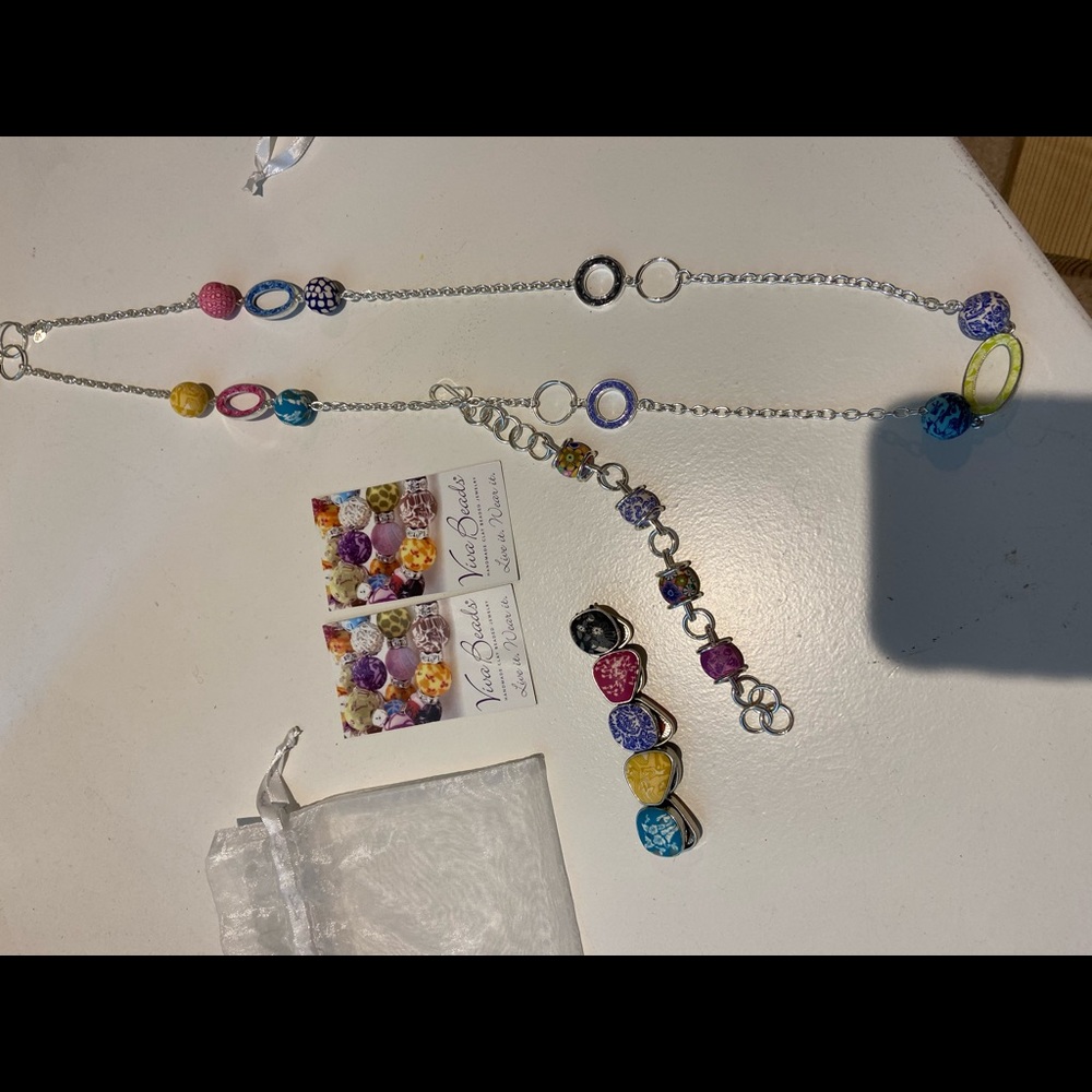 Brand new Viva Beads jewelry set. Multi color